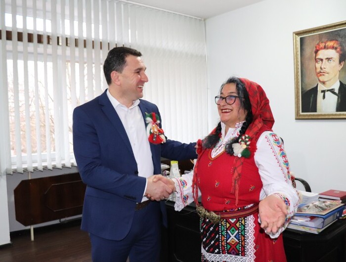 И тази година Баба Марта не пропусна Община Генерал Тошево